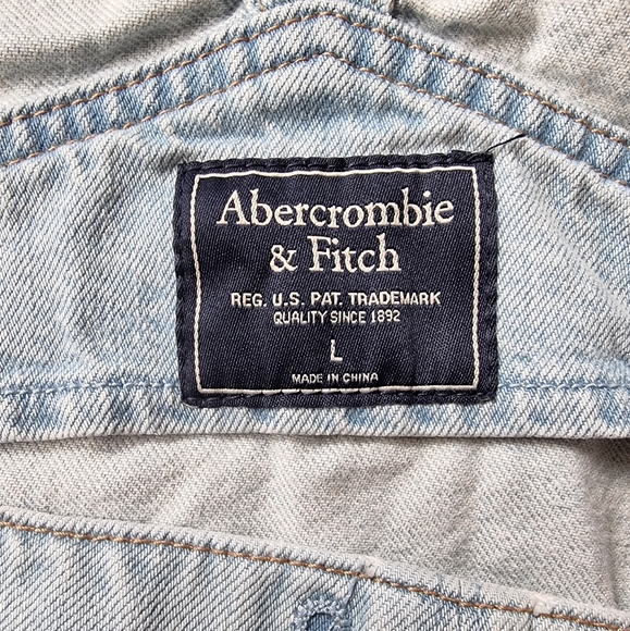 Abercrombie & Fitch  Distressed Boyfriend Ankle Length Light Wash Denim Overalls - Picture 11 of 11